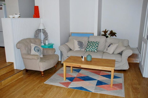 SHORE BEATS WORK INVERLOCH - Accommodation Port Hedland 5