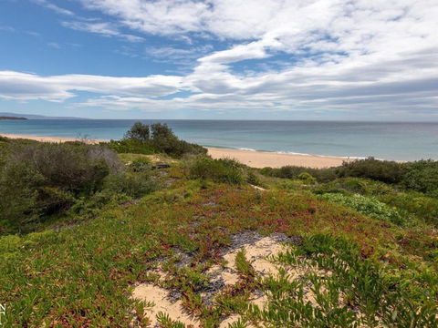 Aloha Direct Beach Access From Property - Accommodation Port Hedland 3