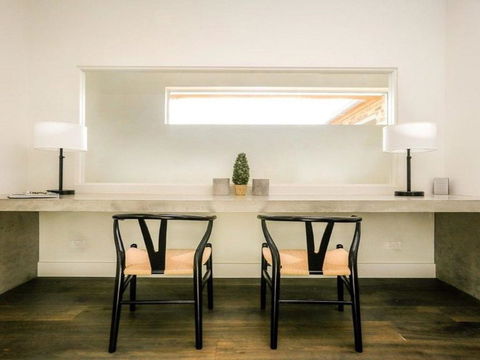 Amaroo Modern Luxurious & Chic - Accommodation Port Hedland 2