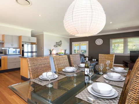 Bluewater Riverfront Location With Water Views - Accommodation Port Hedland 5
