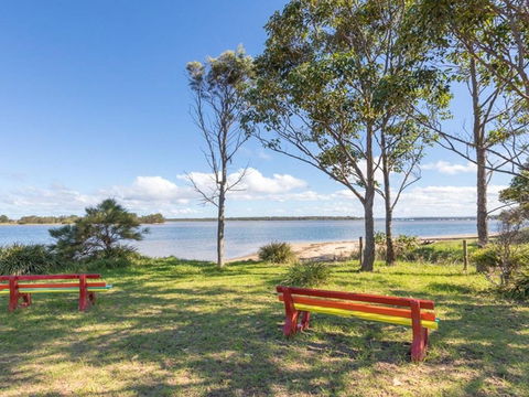 Bluewater Riverfront Location With Water Views - Accommodation Port Hedland 4