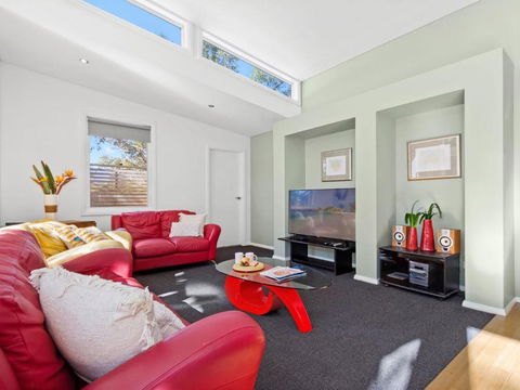 Bowery Beach House Spacious Family Accommodation - Accommodation Port Hedland 5