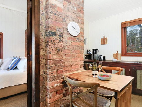 Shepherds Lea The Best Of Town & Country! - Accommodation Port Hedland 7