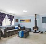 The Burra Break 3 minute walk to beach access - Accommodation Port Hedland