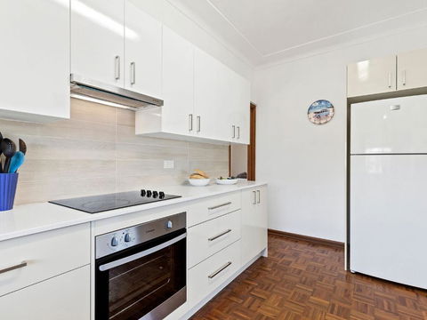 Time To Unwind Old Style Charm - Accommodation Port Hedland 3