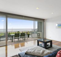 LOUTTIT BAY APARTMENT 1 Free wifi ocean views  the ultimate location - Accommodation Port Hedland