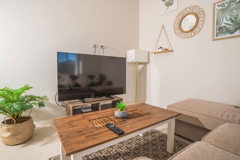 Peaceful 2kingbed Rootyhill Townhouse Near Station - Accommodation Port Hedland 2