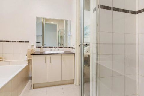 COASTAL HAVEN DROMANA - Accommodation Port Hedland 5