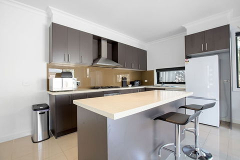 Stunning 3beds Near Knox Shopping Centro@wantirna - Accommodation Port Hedland 3
