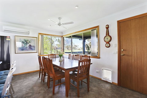 Yarragon 4 Bedroom House In Gippsland - Accommodation Port Hedland 6