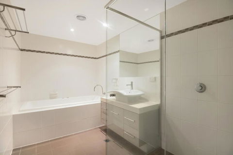 Breakwater Views Apartments - Accommodation Port Hedland 5