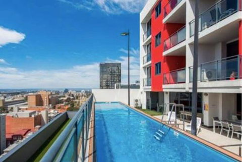 CENTRAL CBD EXEC STUNNING VIEW WIFI NETFLIX WINE - Accommodation Port Hedland 3
