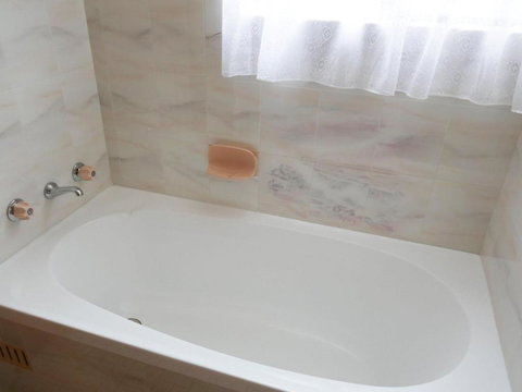 Renas Court 2 - Accommodation Port Hedland 4