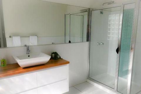 BAY Of FIRES BEACH SHACK Ocean Views From A Modern Beachhouse - Accommodation Port Hedland 5
