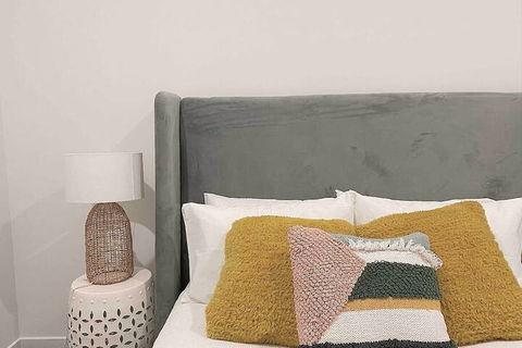 Hope Island Water Front House - Accommodation Port Hedland 6