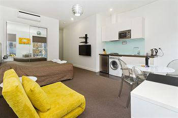 Zara Apartments - Accommodation Port Hedland 0
