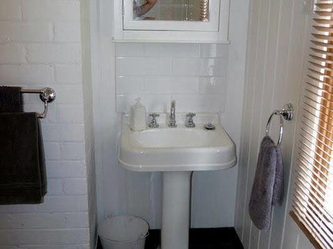 Clydes At Mount View - Accommodation Port Hedland 0