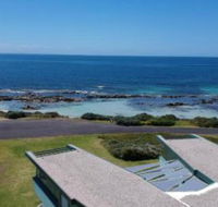 Boathouse nearly in the water  wonderful views - Accommodation Port Hedland