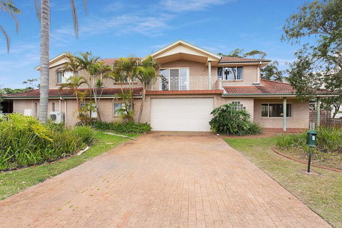 Ajax Avenue 6 - Accommodation Port Hedland 1