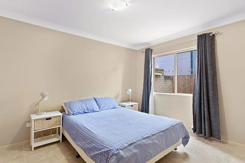 Ajax Avenue 6 - Accommodation Port Hedland 4