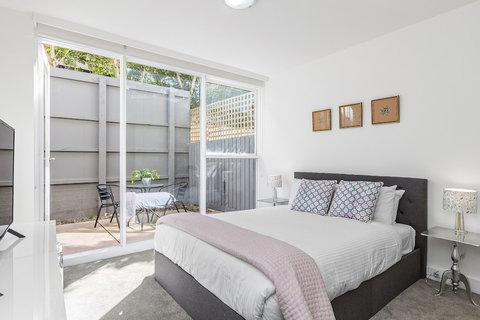 BOUTIQUE STAYS - Brighton By The Sea - Accommodation Port Hedland 2