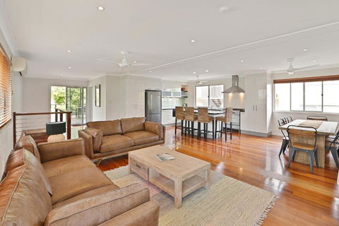 Beach Home In Golden Triangle - Accommodation Port Hedland 4