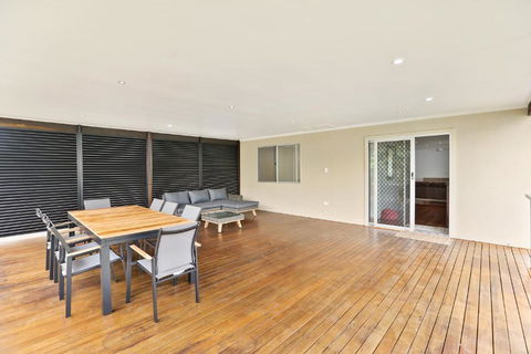 Beach Home In Golden Triangle - Accommodation Port Hedland 3