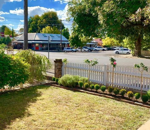 Ambrose On Byng Central Location W / 2 Bathroom - Accommodation Port Hedland 3