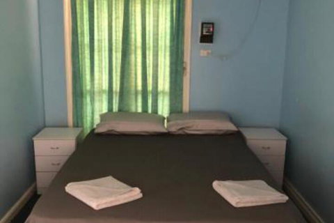 The Pink House - Accommodation Port Hedland 0