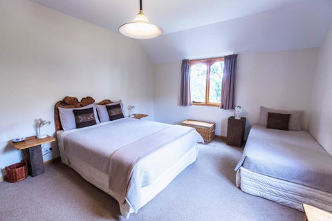 Herons Rise Vineyard Accommodation - Accommodation Port Hedland 6
