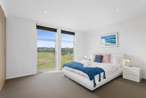 DREW Golfers Delight Close To St. Andrews Beach - Accommodation Port Hedland 1