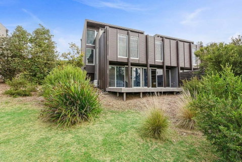 DREW Golfers Delight Close To St. Andrews Beach - Accommodation Port Hedland 6