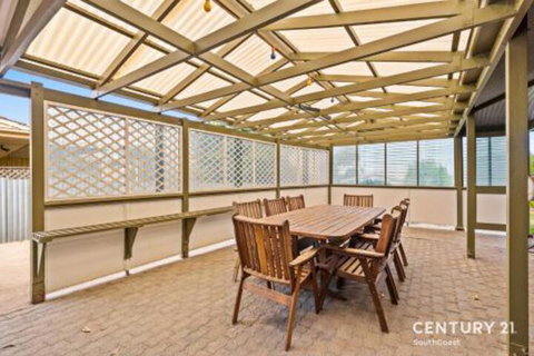 Reef & Vines Port Noarlunga - Accommodation Port Hedland 3