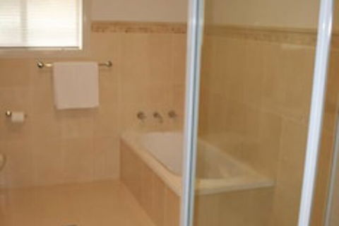 Breakaway Apartments - Accommodation Port Hedland 7