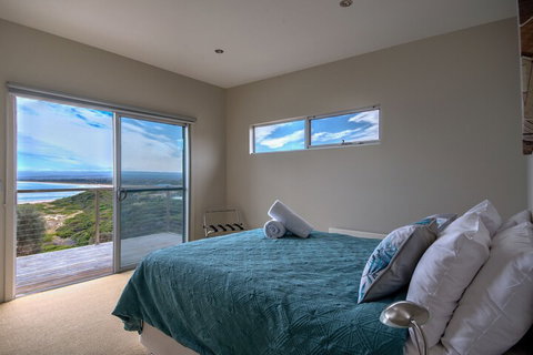 Halcyon - Accommodation Port Hedland 2