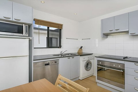 The Apartment Service SANT4 - Accommodation Port Hedland 7