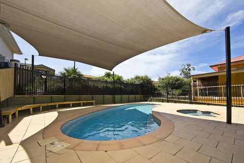 Aqua Lagoon - Accommodation Port Hedland 2