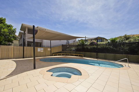 Aqua Lagoon - Accommodation Port Hedland 6