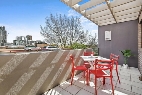HOLT1 Crows Nest Holtermann Street - Accommodation Port Hedland 5