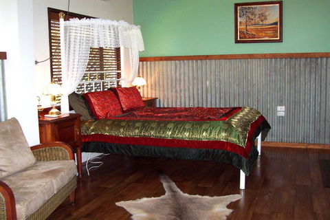 Gumtree On Gillies Bed & Breakfast - Accommodation Port Hedland 2
