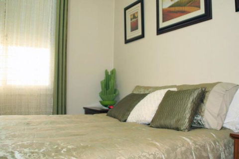 Explorers Holiday House - Accommodation Port Hedland 7