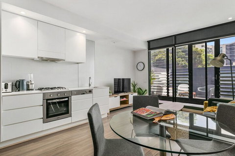 GRATTAN A Premier Location & Modern Space - Accommodation Port Hedland 4