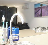 Auzzie Apartments Docklands Melbourne - Accommodation Port Hedland