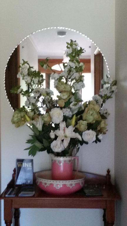 Beezneez B & B - Accommodation Port Hedland 6