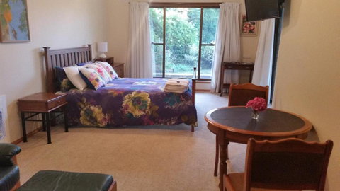 Beezneez B & B - Accommodation Port Hedland 2