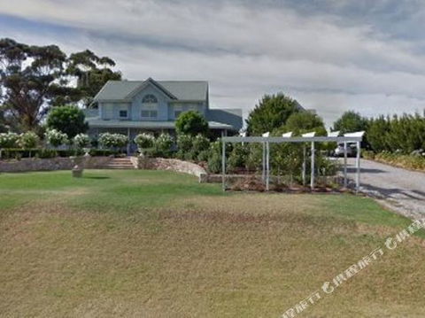Maison Blue Pty Ltd Adelaide - Accommodation Port Hedland 4