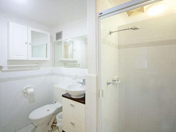 Shandelle Apartments - Accommodation Port Hedland 6