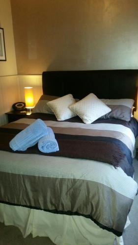 About Time Retreats Studio Three - Accommodation Port Hedland 1