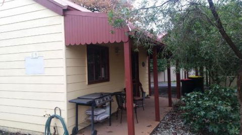 About Time Retreats Studio Three - Accommodation Port Hedland 4