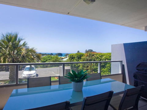 LORNE CHALET APARTMENT 10 Ask About Midweek Deals - Accommodation Port Hedland 3